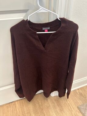 Vince Camuto woman’s sweater